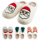 Teddyfell-Pantoffeln mit Weihnachtsmotiven