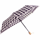 Regenschirm mit Punkten